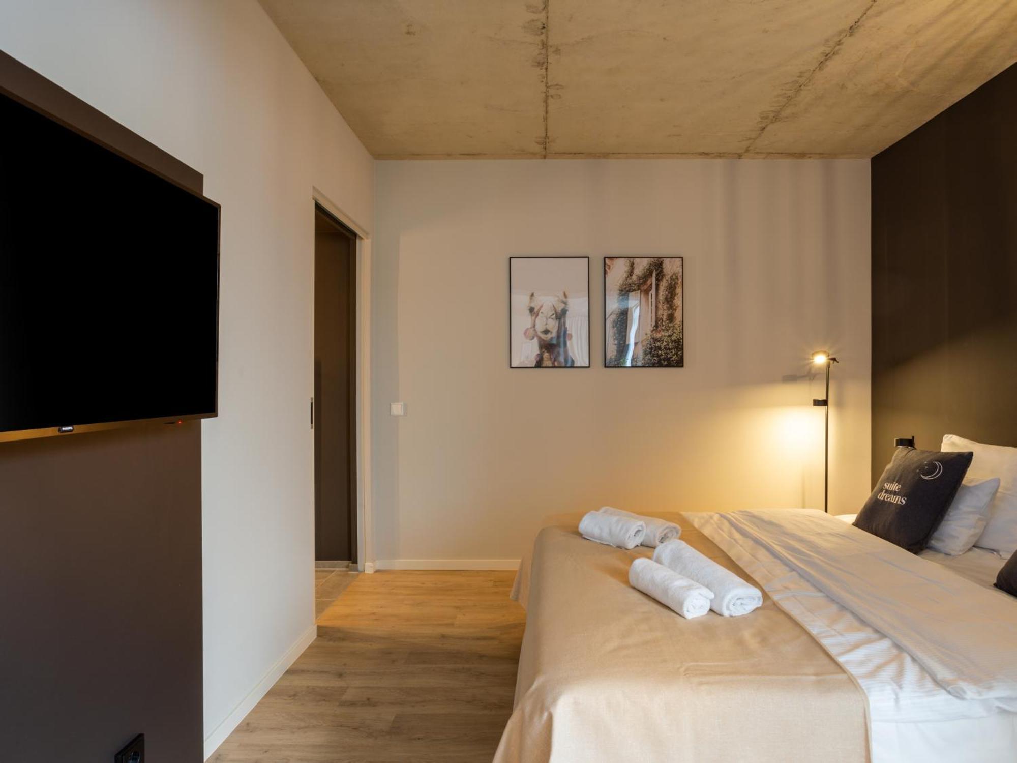 Limehome Duesseldorf Stresemannstrasse - Digital Access Szoba fotó