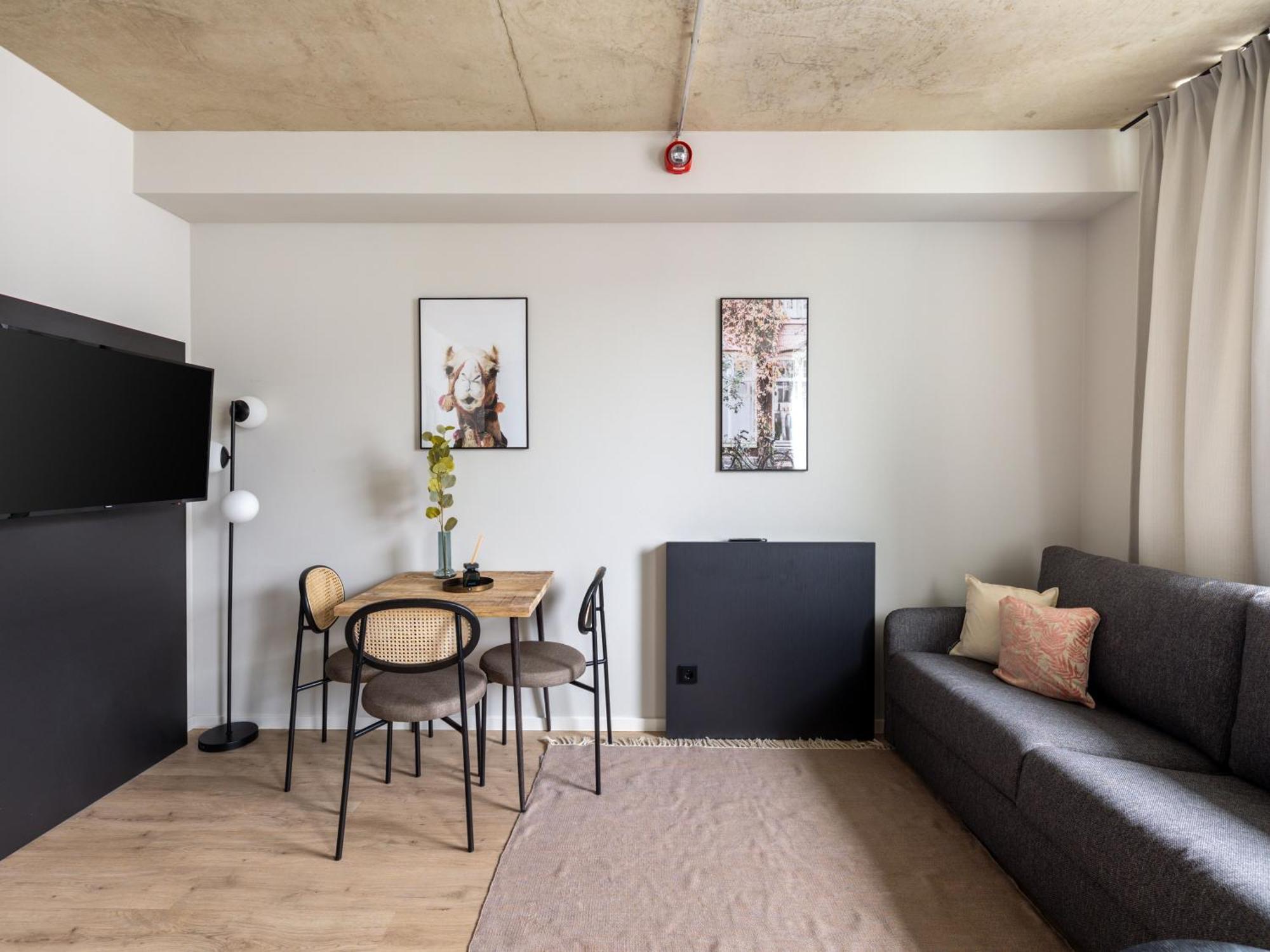 Limehome Duesseldorf Stresemannstrasse - Digital Access Szoba fotó